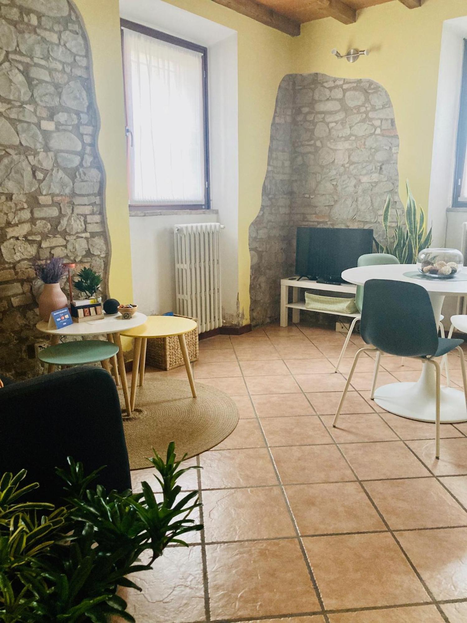 Residenza Borgo 9 Daire Collecchio Dış mekan fotoğraf